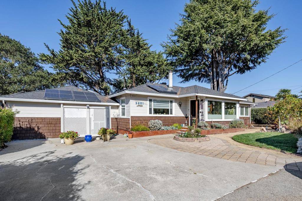 Santa Cruz, CA 95062,2901 Sandy LN