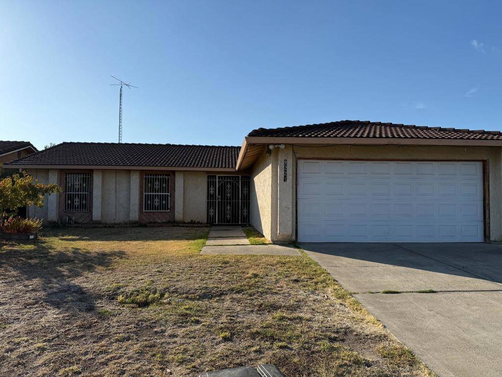 Stockton, CA 95210,9221 Lariat LN