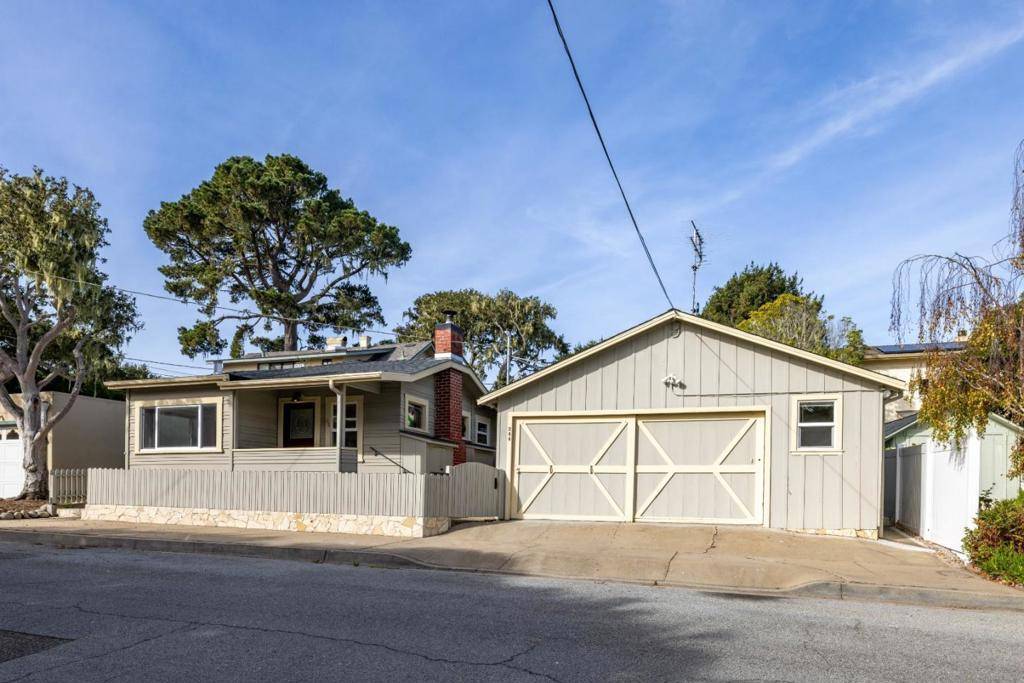 Pacific Grove, CA 93950,246 Locust ST