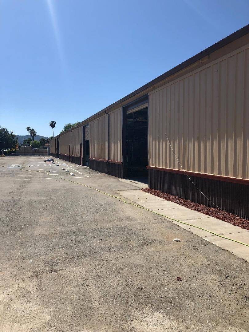 Gilroy, CA 95020,8425 Monterey