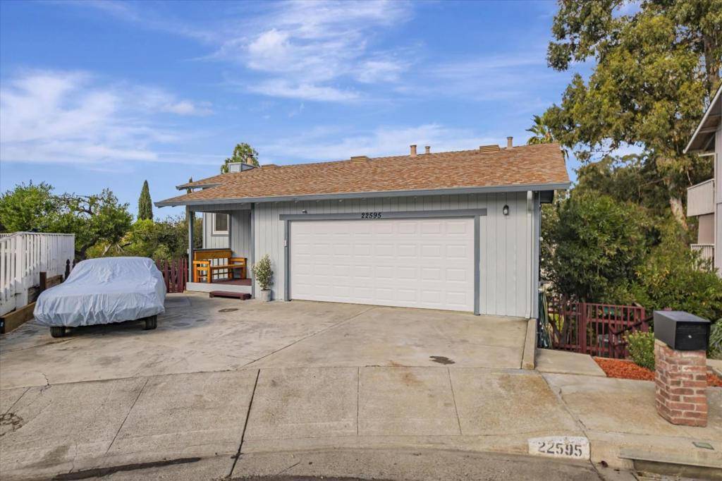 Hayward, CA 94541,22595 Valley Brook CT