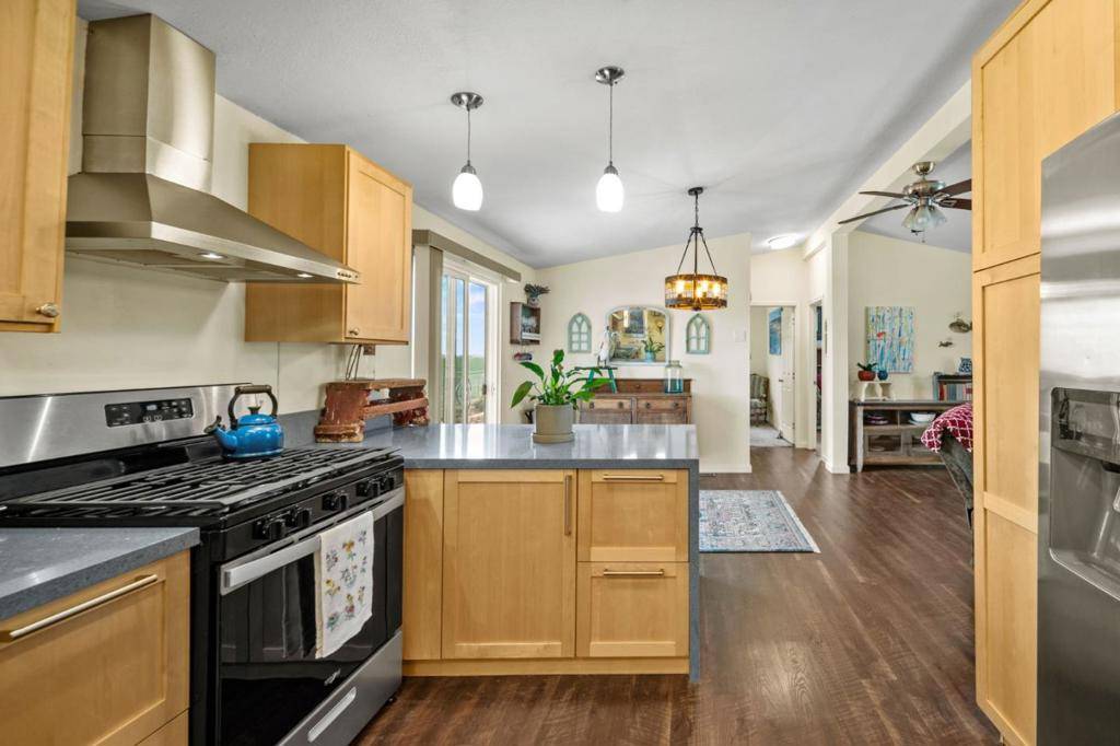 Moss Landing, CA 95039,800 Dolan RD