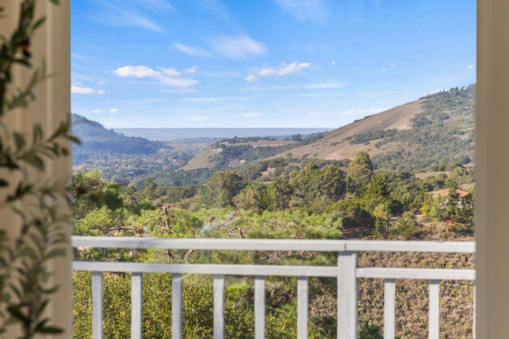 Carmel Valley, CA 93923,25655 Tierra Grande DR