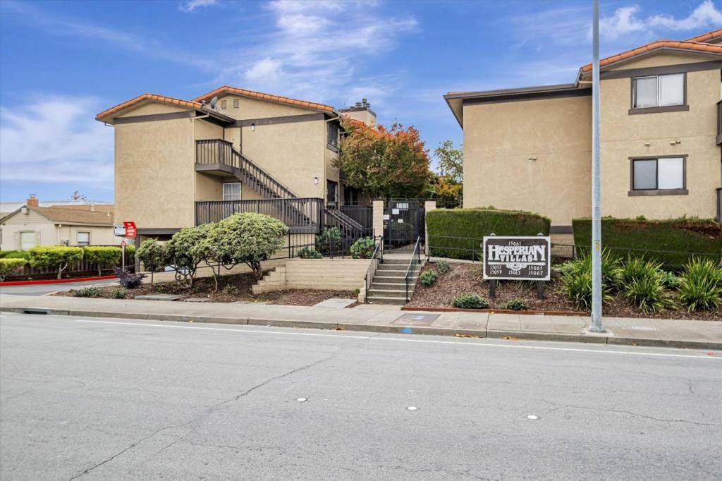 San Leandro, CA 94578,15067 Hesperian BLVD #11