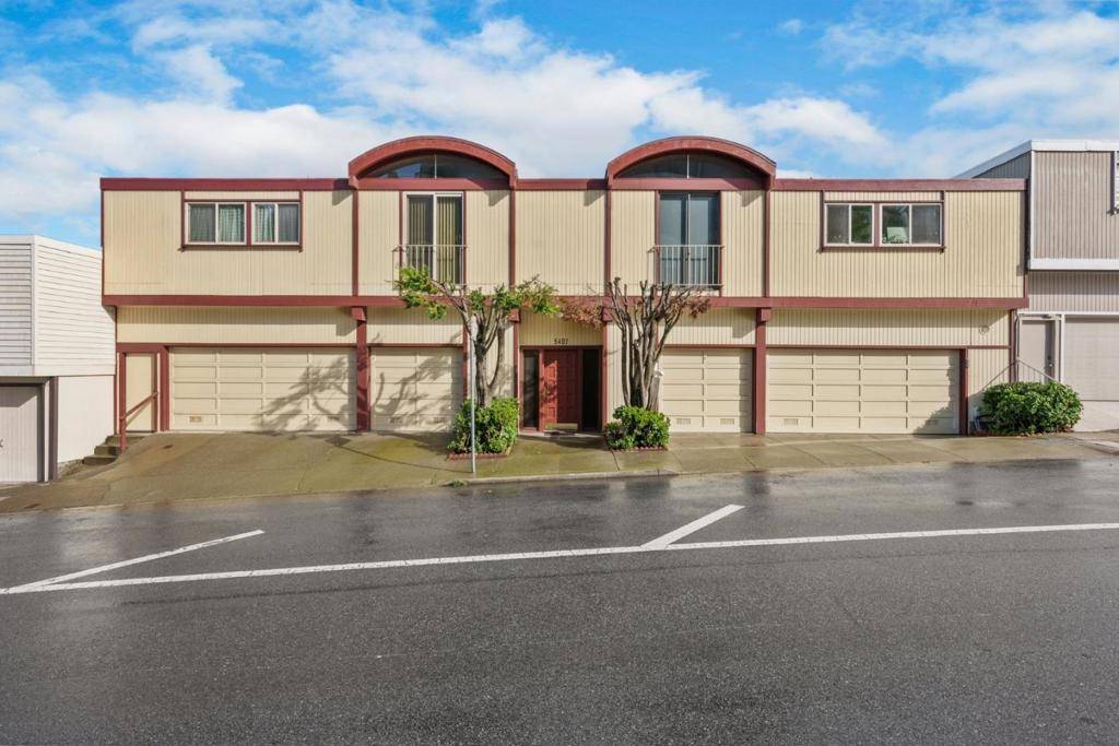 San Francisco, CA 94131,5407 Diamond Heights BLVD #4