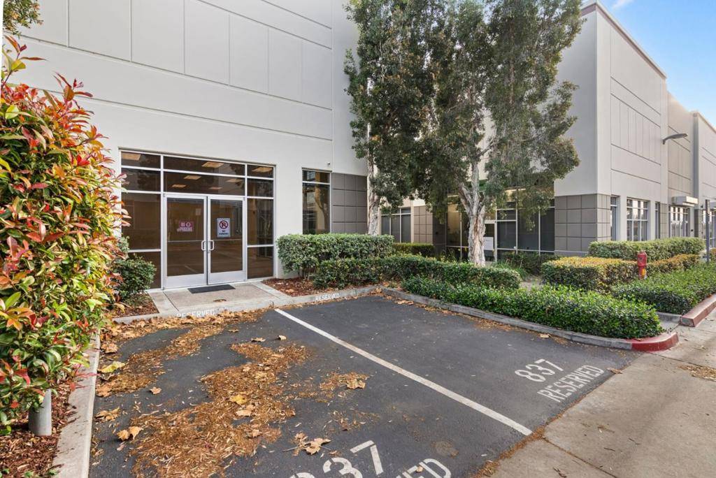 Fremont, CA 94539,837 Corporate WAY