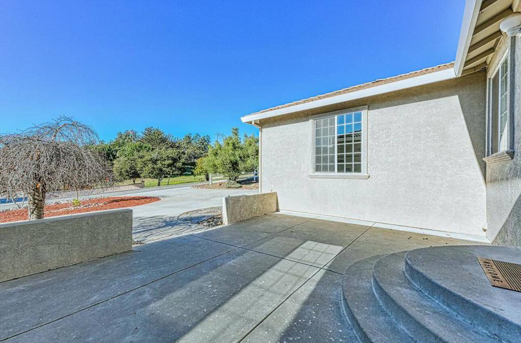 Salinas, CA 93907,9451 Eagle WAY