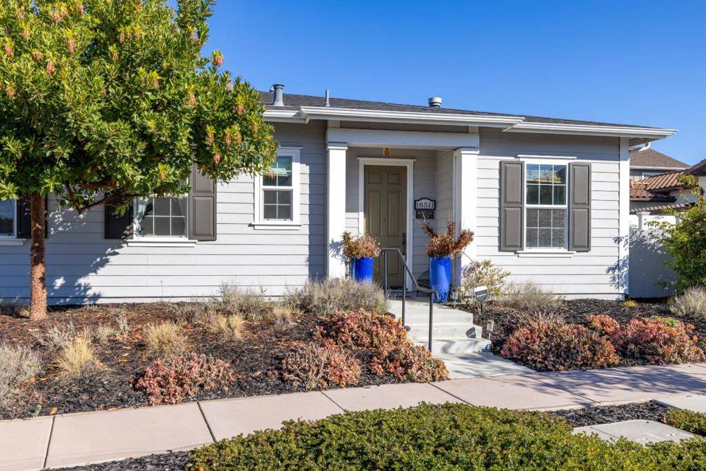 CA 93933,18511 McClellan CIR