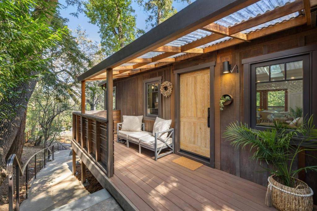 Portola Valley, CA 94028,1023 Los Trancos RD
