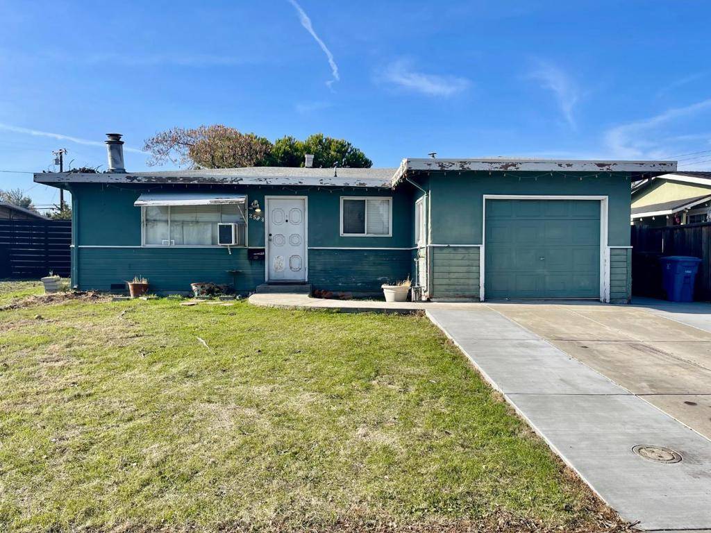 Santa Clara, CA 95051,2588 Moraine DR