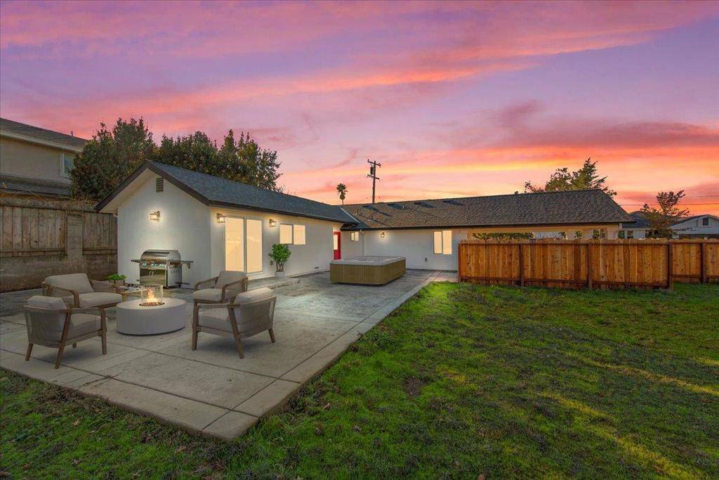Napa, CA 94559,2188 Patton AVE