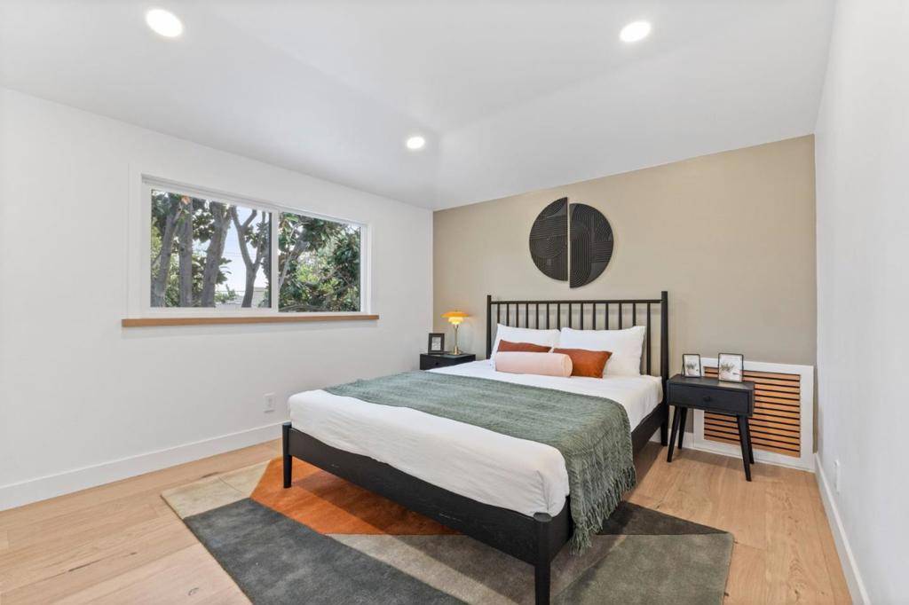 Sunnyvale, CA 94087,1176 Cranberry AVE