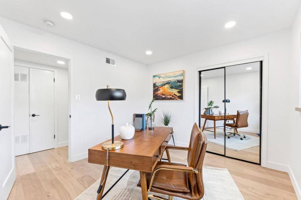 Sunnyvale, CA 94087,1176 Cranberry AVE