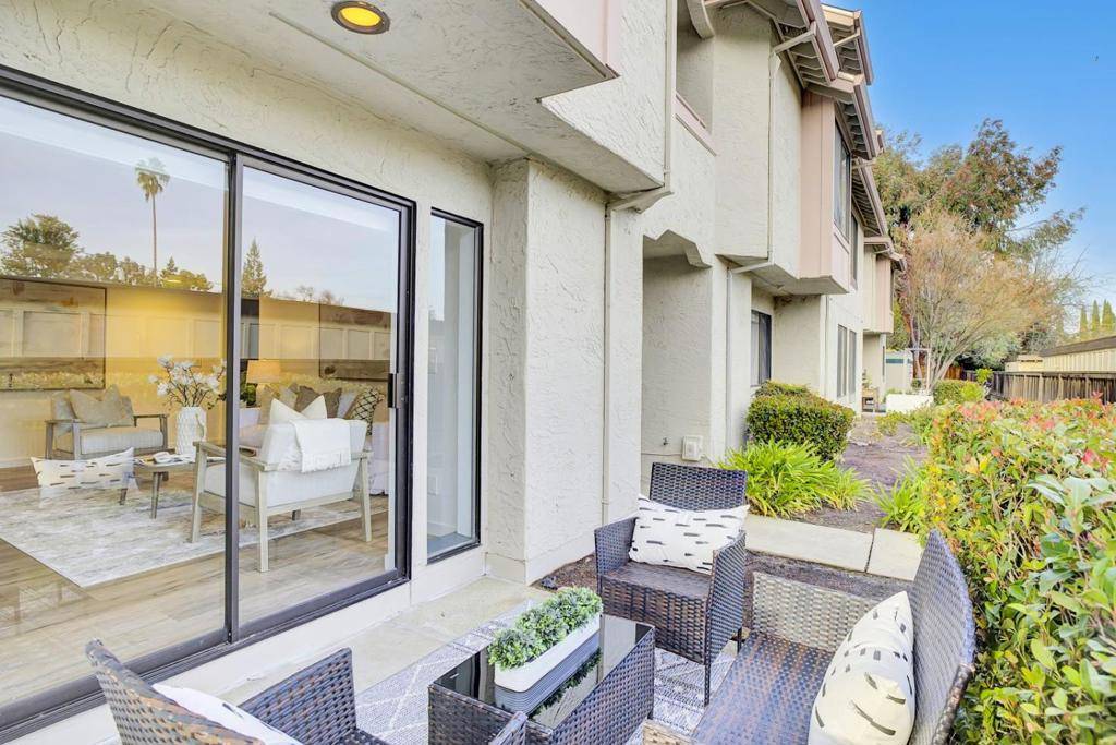 Palo Alto, CA 94306,3073 Middlefield RD #101