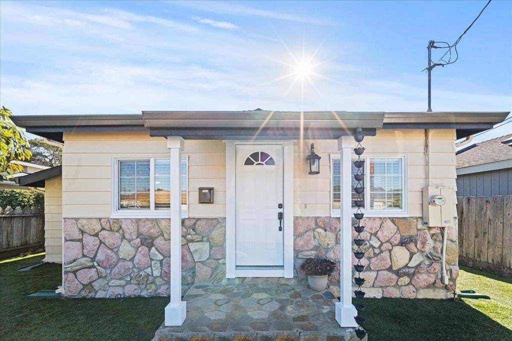 Seaside, CA 93955,720 Amador AVE