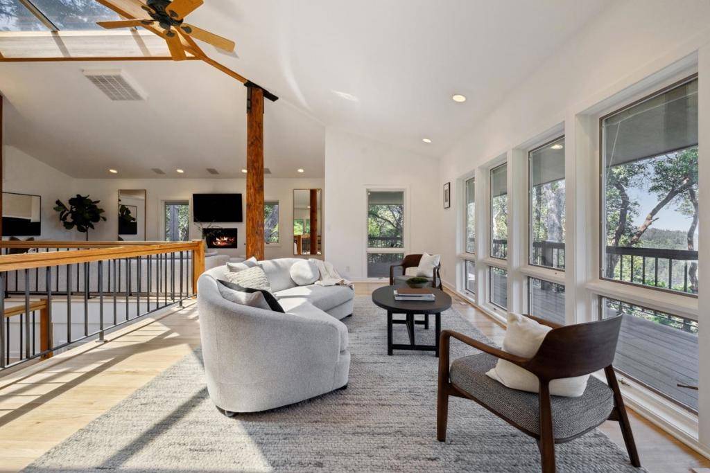 Woodside, CA 94062,33 Bear Glen DR