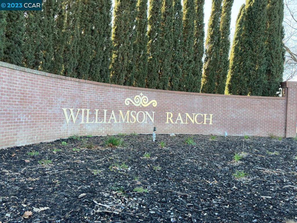 Antioch, CA 94531,5027 Comanche WAY