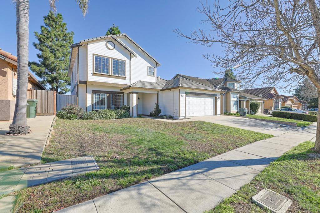 Salinas, CA 93906,1229 De Cunha CT