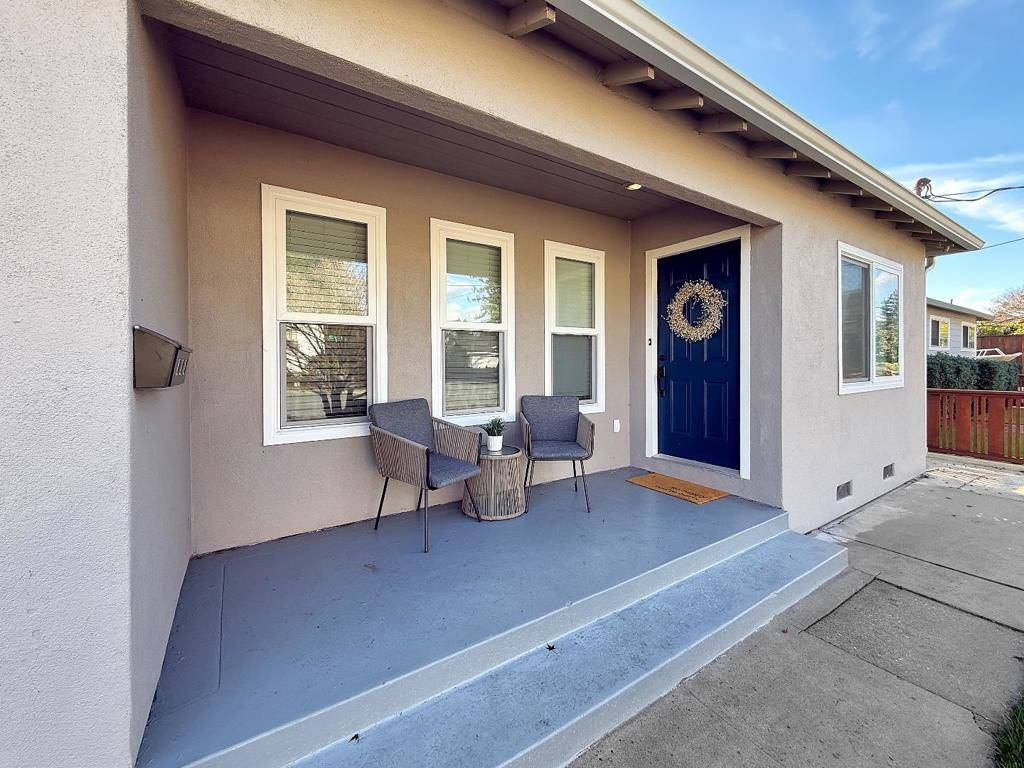 Santa Cruz, CA 95060,306 Avalon ST