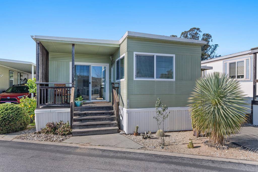 Santa Cruz, CA 95062,1555 Merrill St