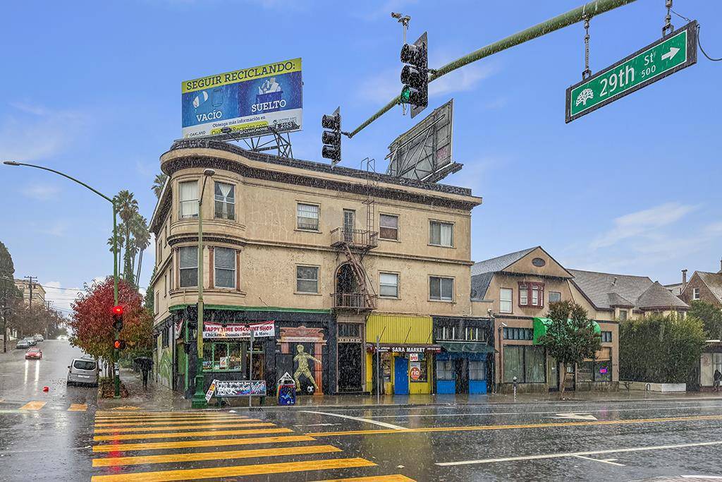 Oakland, CA 94609,2878 Telegraph AVE