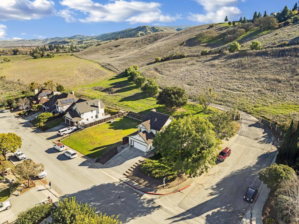 San Juan Bautista, CA 95045,157 Lang ST