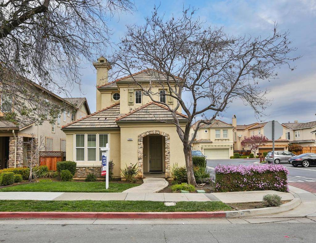 Sunnyvale, CA 94086,1051 W Iowa AVE