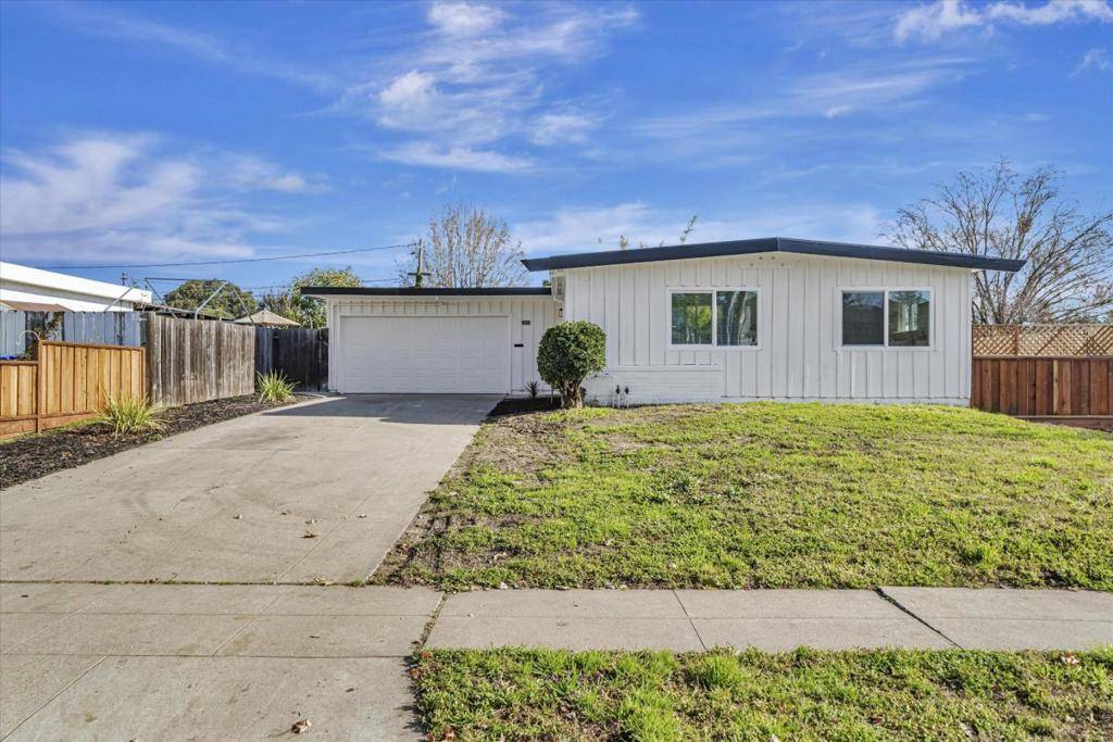 Fremont, CA 94538,3494 Deodara ST