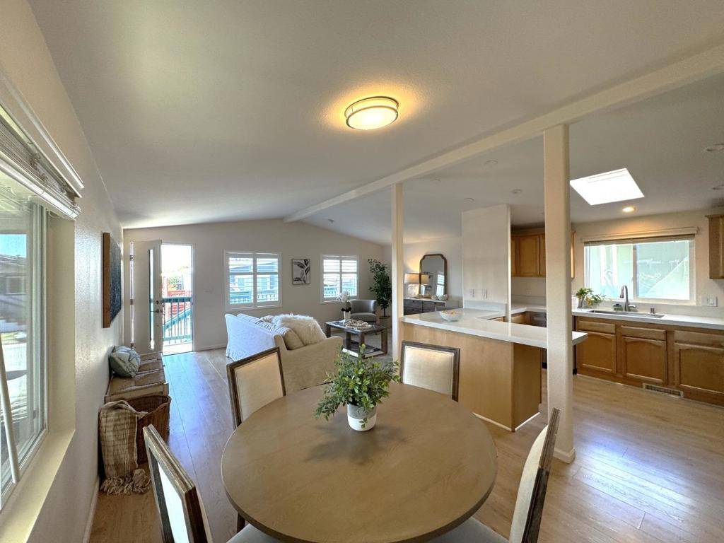Half Moon Bay, CA 94019,14 Sea Shell