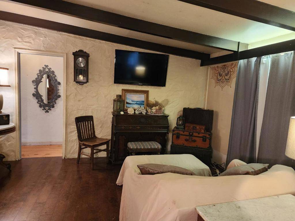 Los Gatos, CA 95033,20920 Panorama DR