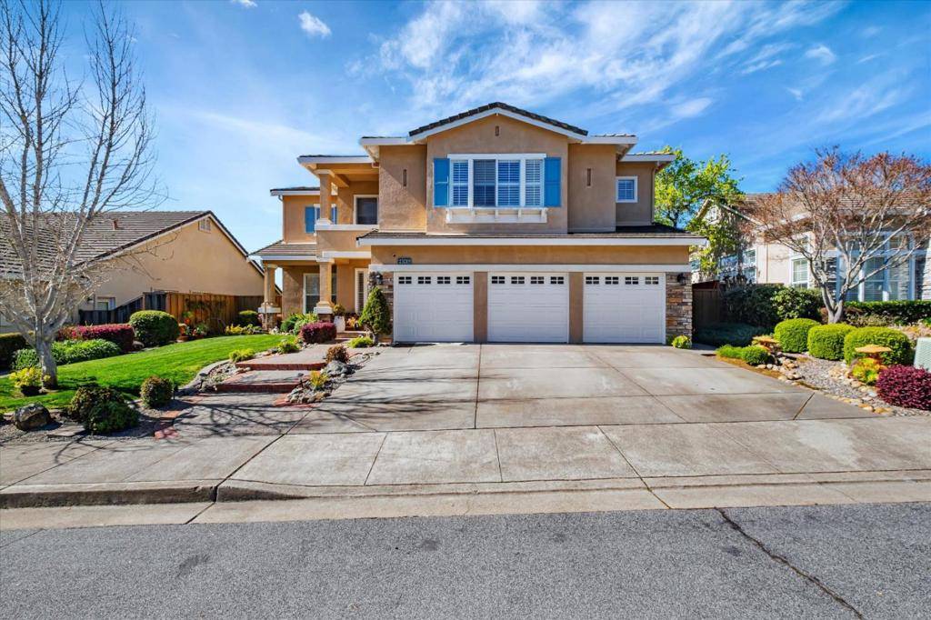 Castro Valley, CA 94552,25219 Canyon Oaks CT