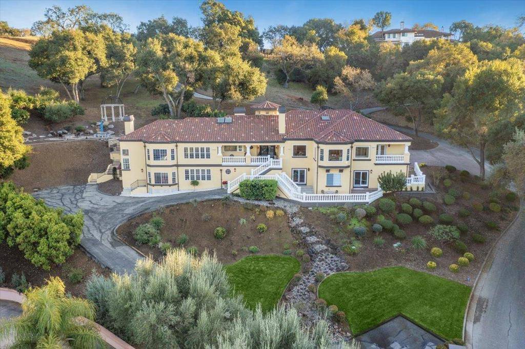 Morgan Hill, CA 95037,385 Atherton WAY