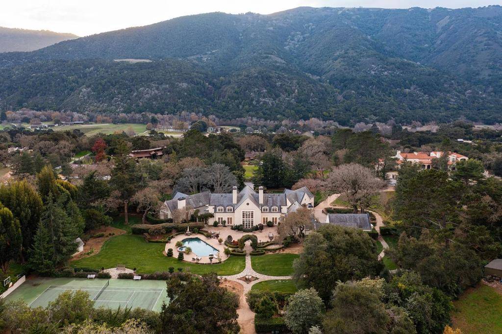 Carmel Valley, CA 93924,12 Ring LN