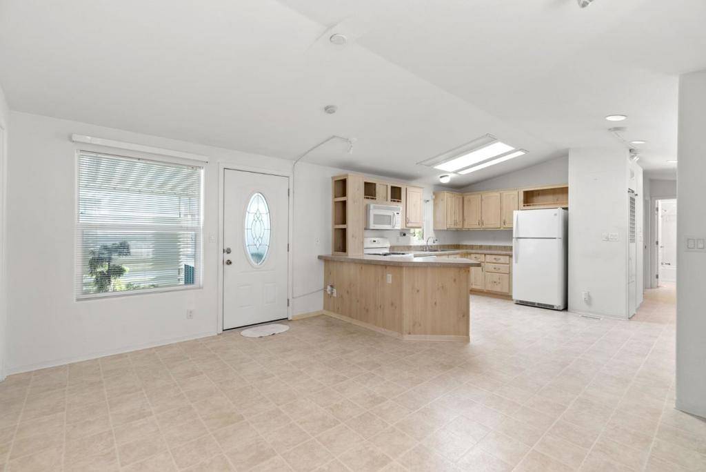 Santa Cruz, CA 95062,1555 Merrill