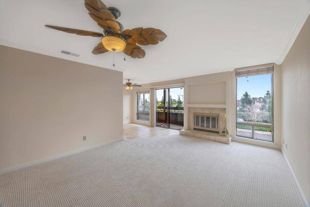Foster City, CA 94404,820 Sea Spray LN #206