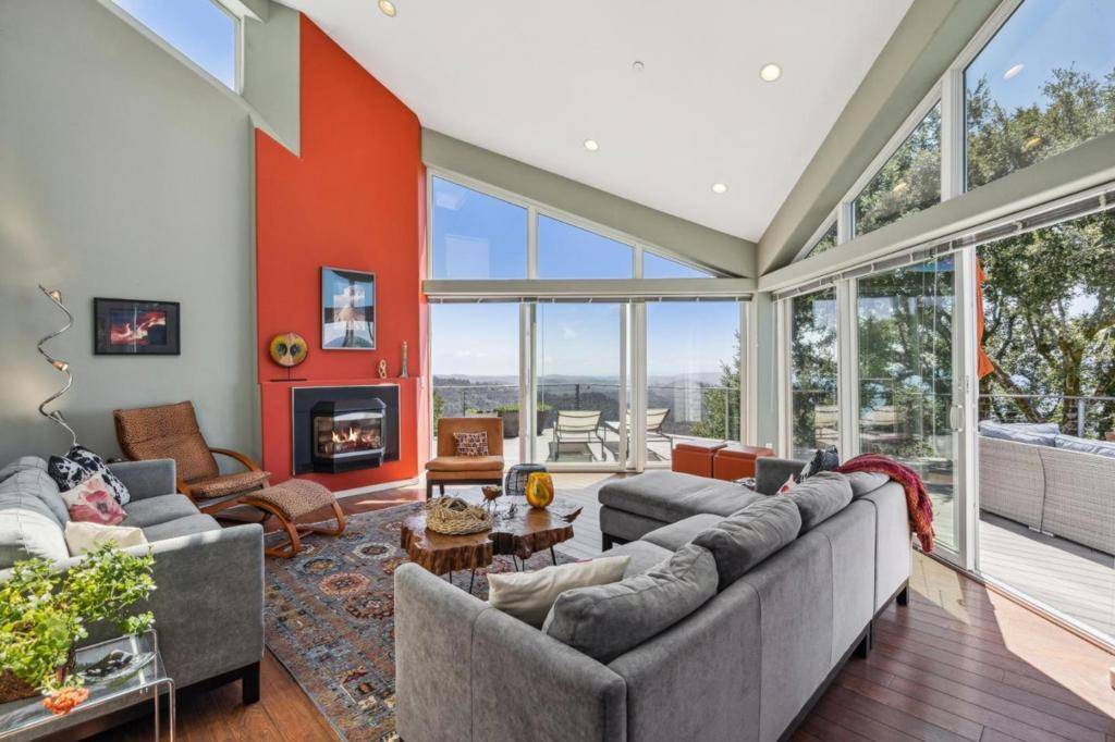 18474 Grizzly Rock RD Los Gatos, CA 95033