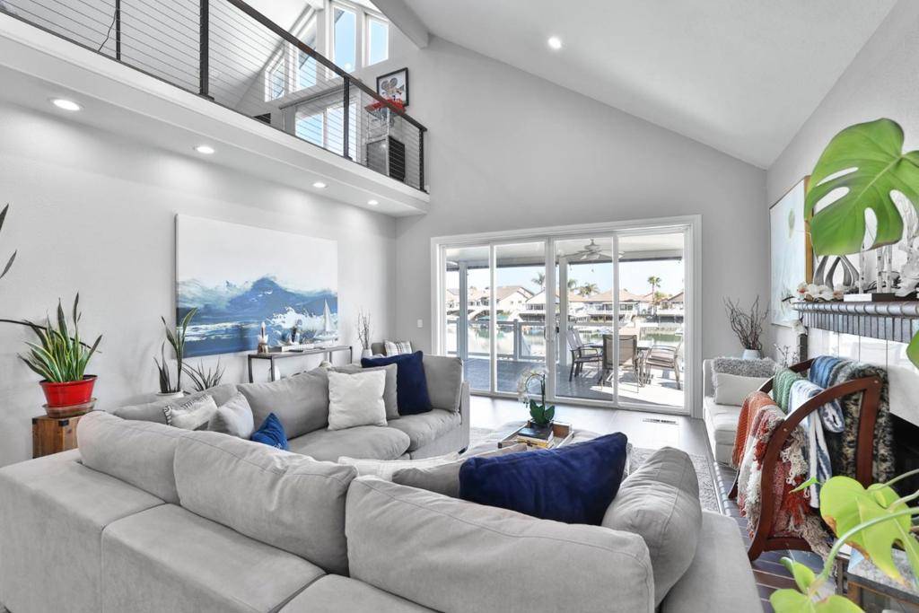 Discovery Bay, CA 94505,1944 Windward