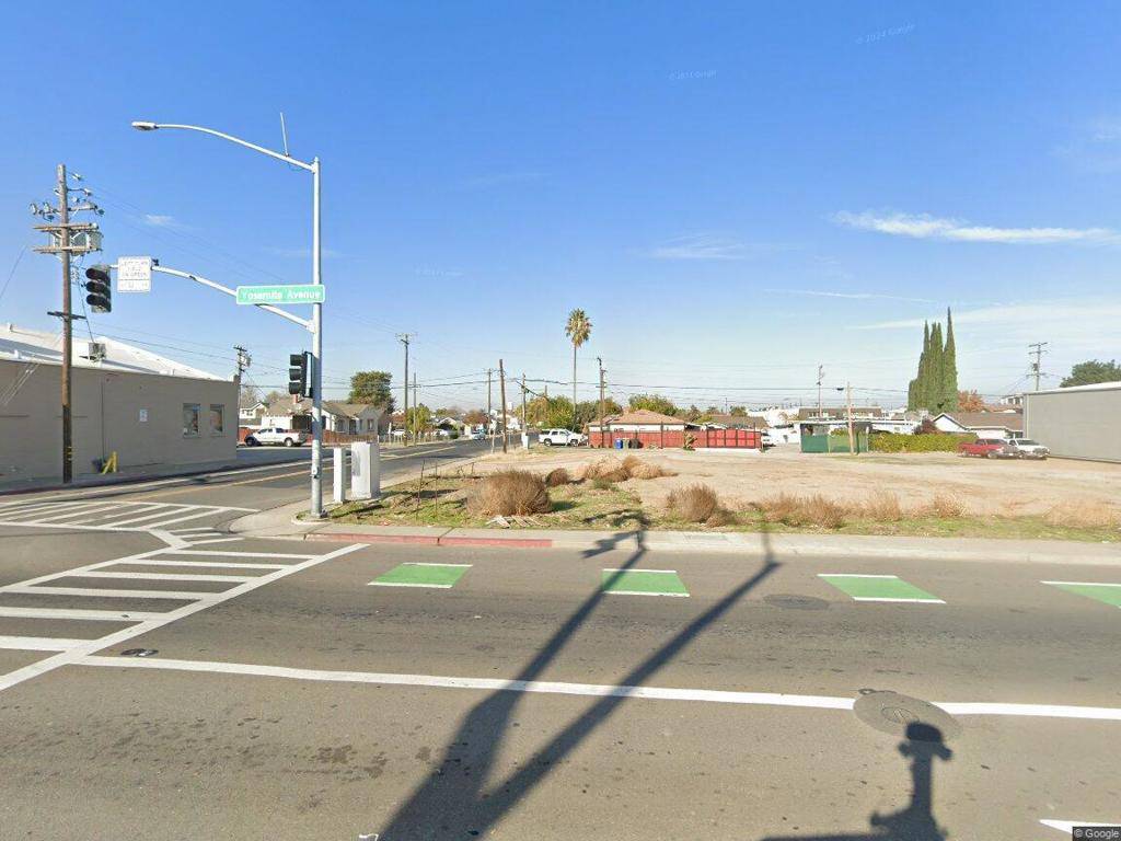 Manteca, CA 95336,609 E Yosemite AVE