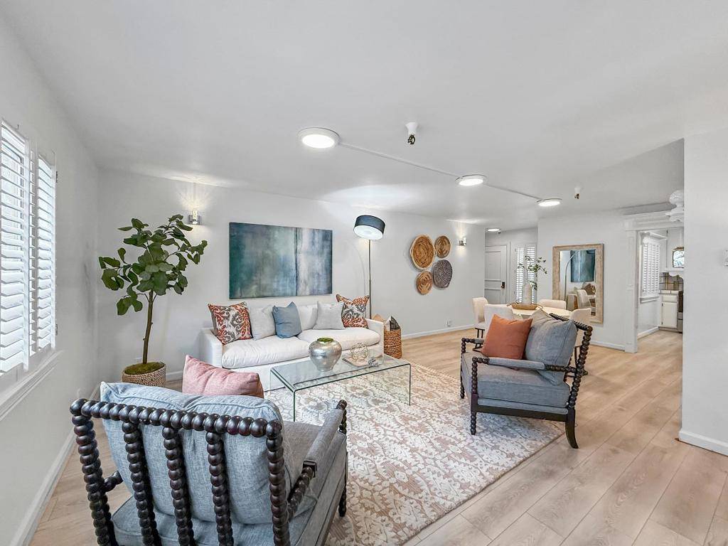 Los Gatos, CA 95032,443 Alberto WAY #115