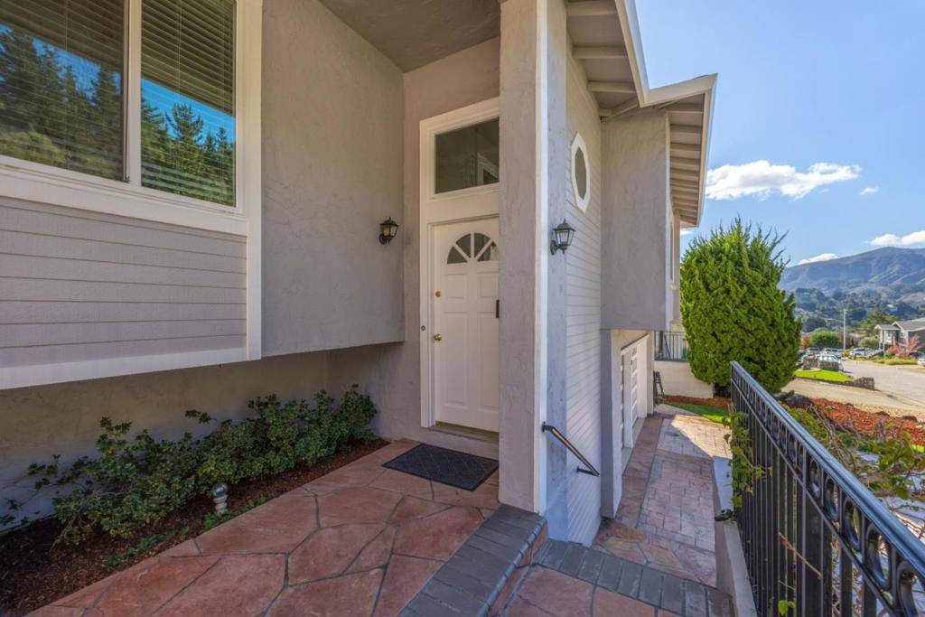 Pacifica, CA 94044,30 Buffalo CT