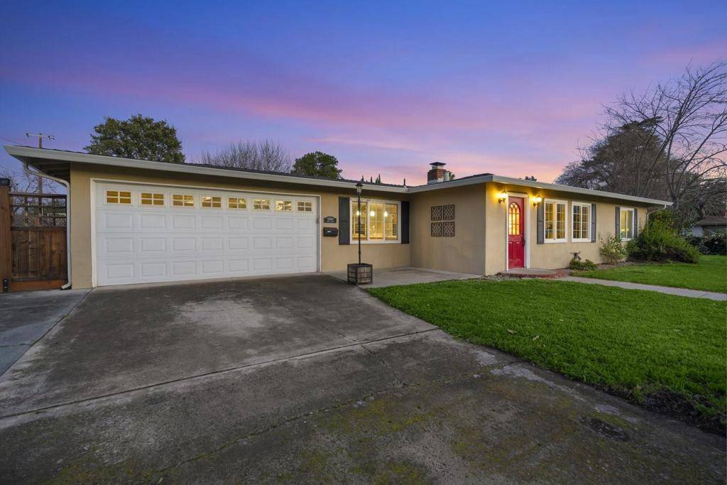 Saratoga, CA 95070,12680 Paseo Olivos