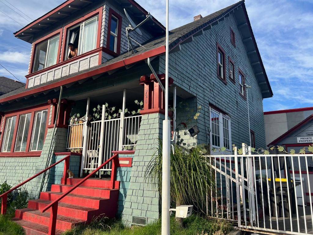 Stockton, CA 95202,720 N Center ST