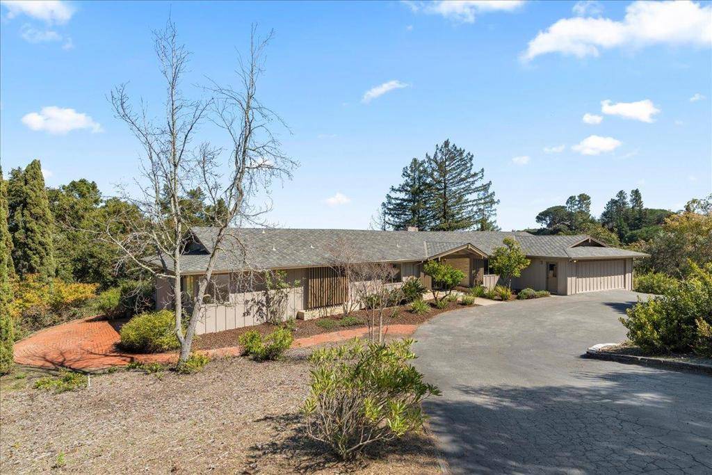 Los Altos Hills, CA 94022,12650 Viscaino CT