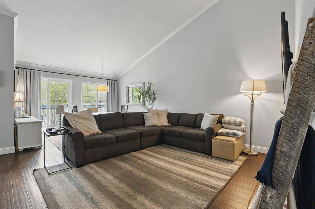 Daly City, CA 94015,404 Michelle LN