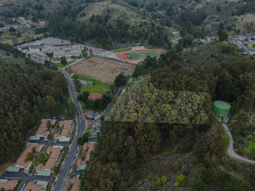 Pacifica, CA 94044,0 Everglades DR