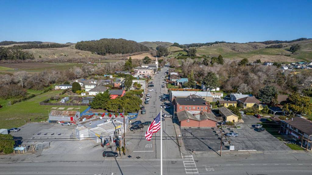 Pescadero, CA 94060,1926 Pescadero RD