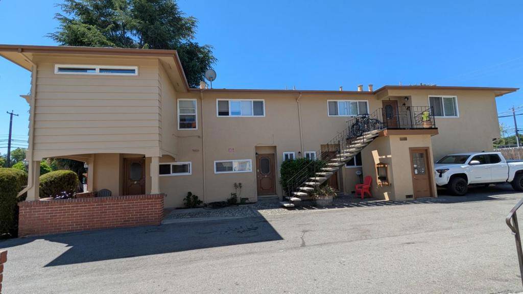 San Jose, CA 95128,883 Di Fiore DR