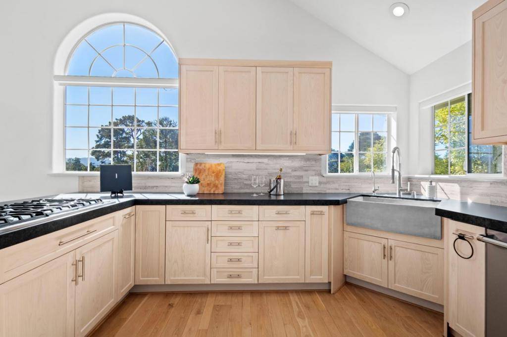 Pebble Beach, CA 93953,4167 Sunset LN