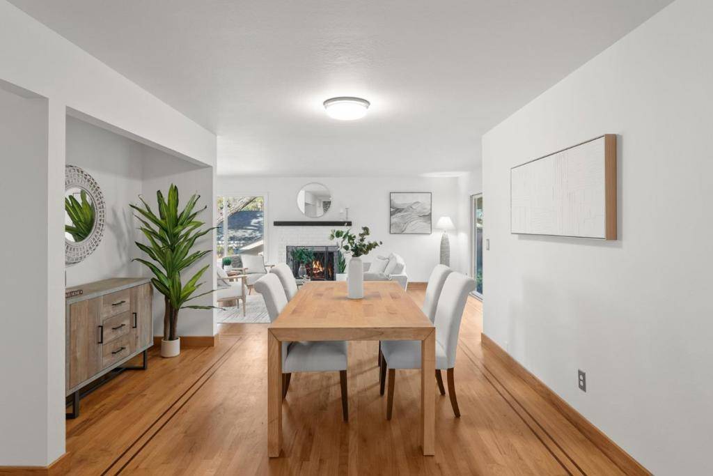 Ben Lomond, CA 95005,188 Larita DR