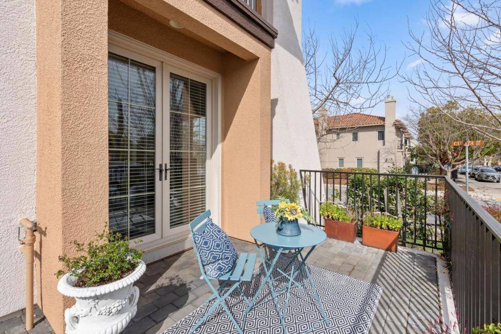 Los Altos, CA 94022,502 Tyndall ST